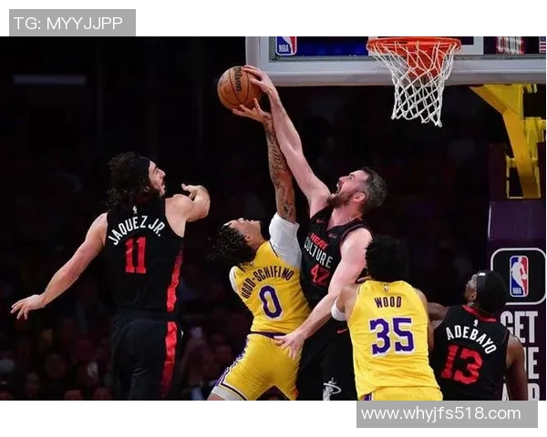 湖人队与热火队历史交锋记录分析及比赛精彩瞬间回顾